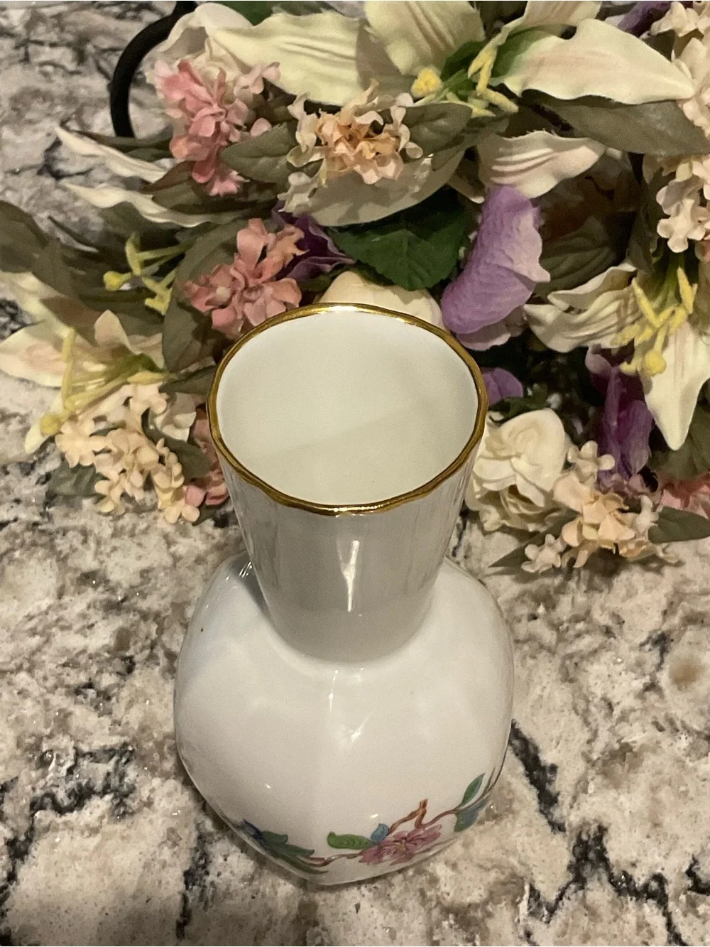 BR-AYNSLEY-ENGLAND BONE  White Bud Vase with Blue & Yellow Bird Motif